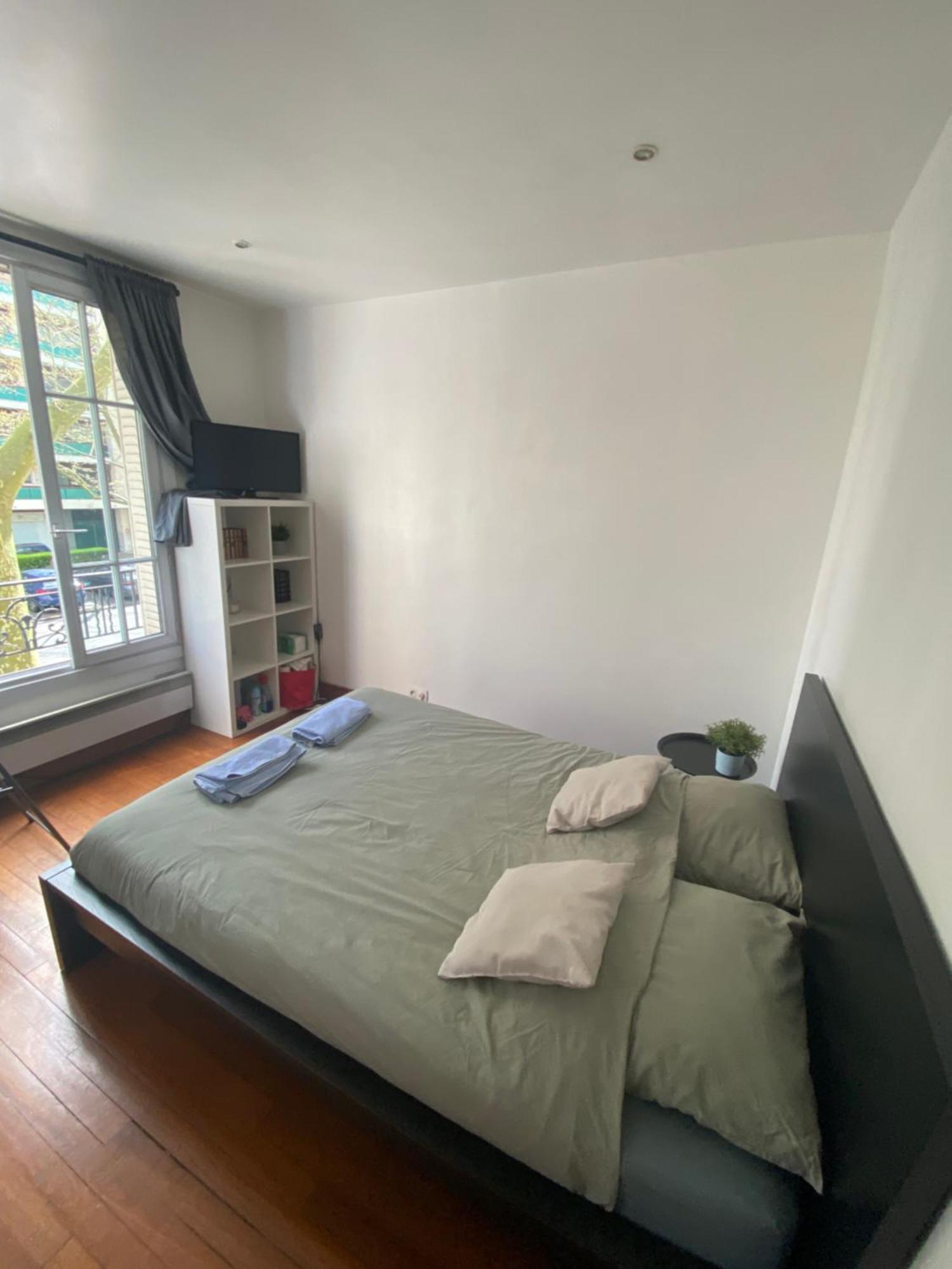 Studio Proche Paris Chaville Exteriör bild